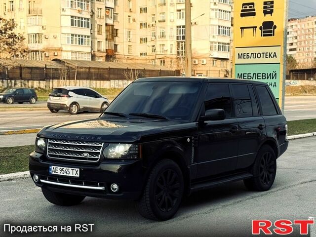 Черный Ленд Ровер Рендж Ровер, объемом двигателя 4.2 л и пробегом 250 тыс. км за 13500 $, фото 1 на Automoto.ua