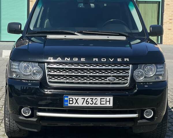 Ленд Ровер Рендж Ровер 2006 у Хмельницькому на Automoto.ua Чорний Ленд Ровер Рендж Ровер, об'ємом двигуна 4.4 л та пробігом 160 тис. км за 10000 $, фото 1 на Automoto.ua