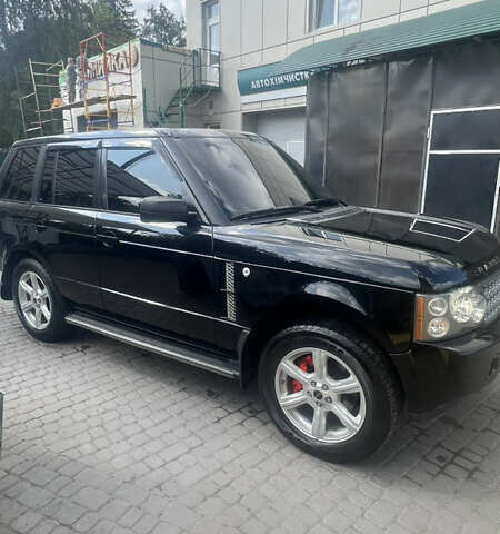 Черный Ленд Ровер Рендж Ровер, объемом двигателя 4.2 л и пробегом 300 тыс. км за 9499 $, фото 1 на Automoto.ua