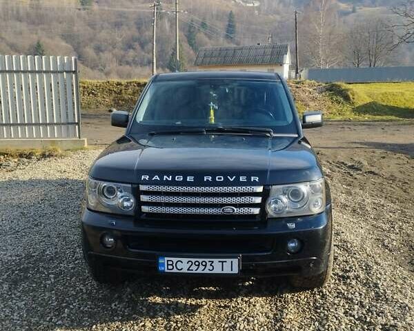 Черный Ленд Ровер Рендж Ровер, объемом двигателя 2.72 л и пробегом 398 тыс. км за 10999 $, фото 1 на Automoto.ua