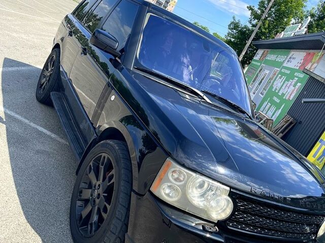 Черный Ленд Ровер Рендж Ровер, объемом двигателя 4.2 л и пробегом 227 тыс. км за 7000 $, фото 1 на Automoto.ua