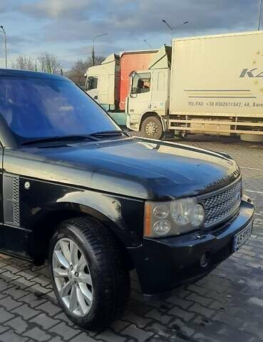 Черный Ленд Ровер Рендж Ровер, объемом двигателя 4.2 л и пробегом 230 тыс. км за 12000 $, фото 1 на Automoto.ua