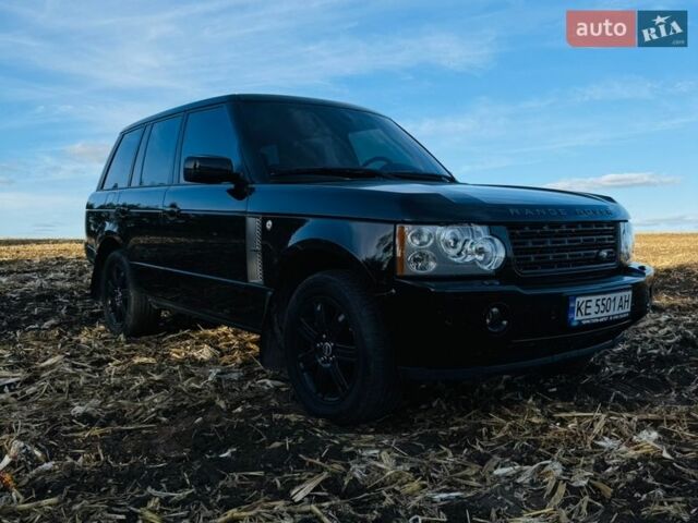 Черный Ленд Ровер Рендж Ровер, объемом двигателя 4.2 л и пробегом 243 тыс. км за 12000 $, фото 1 на Automoto.ua