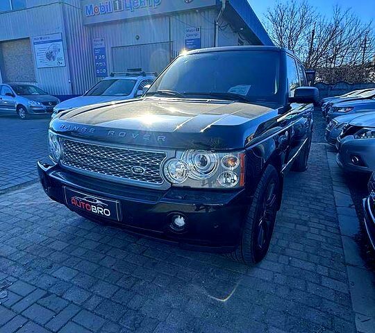 Черный Ленд Ровер Рендж Ровер, объемом двигателя 4.2 л и пробегом 225 тыс. км за 11500 $, фото 1 на Automoto.ua