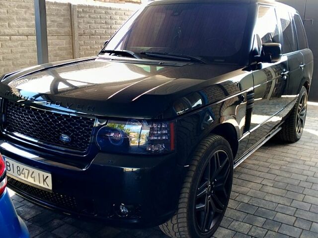 Черный Ленд Ровер Рендж Ровер, объемом двигателя 5 л и пробегом 244 тыс. км за 16000 $, фото 1 на Automoto.ua
