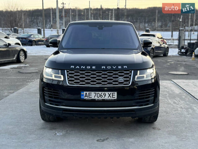 Черный Ленд Ровер Рендж Ровер, объемом двигателя 3 л и пробегом 136 тыс. км за 52000 $, фото 1 на Automoto.ua