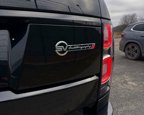 Чорний Ленд Ровер Рендж Ровер, об'ємом двигуна 5 л та пробігом 70 тис. км за 101500 $, фото 1 на Automoto.ua