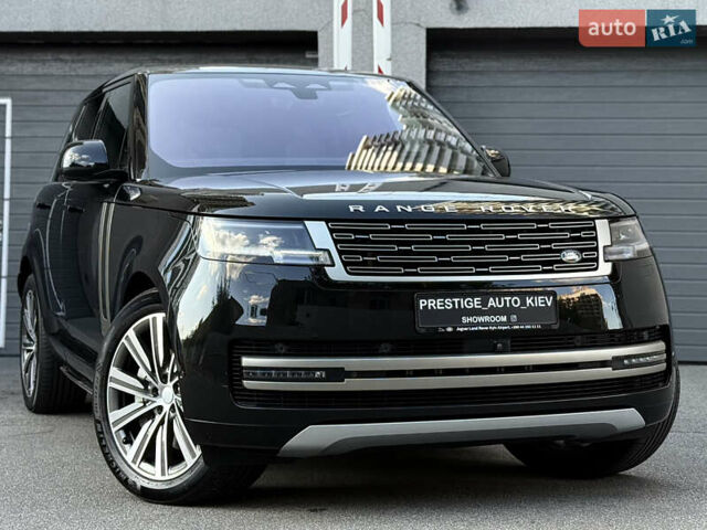 Ленд Ровер Рендж Ровер 2022 в Киеве на Automoto.ua Черный Ленд Ровер Рендж Ровер, объемом двигателя 3 л и пробегом 49 тыс. км за 150000 $, фото 1 на Automoto.ua