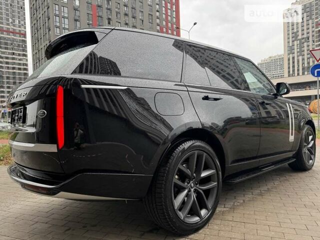 Черный Ленд Ровер Рендж Ровер, объемом двигателя 3 л и пробегом 5 тыс. км за 202000 $, фото 1 на Automoto.ua