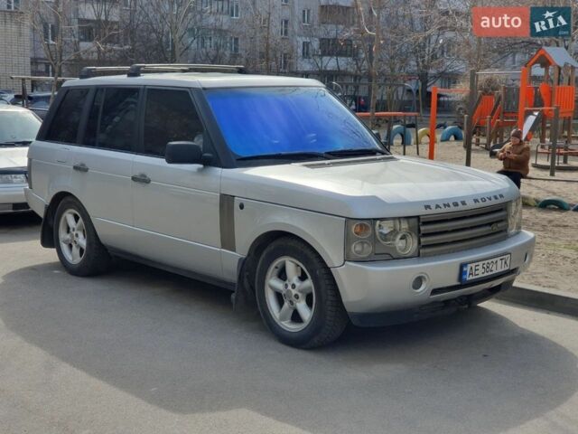 Сірий Ленд Ровер Рендж Ровер, об'ємом двигуна 2.9 л та пробігом 300 тис. км за 9000 $, фото 1 на Automoto.ua