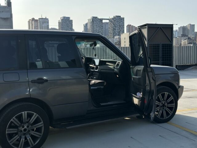 Сірий Ленд Ровер Рендж Ровер, об'ємом двигуна 2.9 л та пробігом 540 тис. км за 6700 $, фото 1 на Automoto.ua