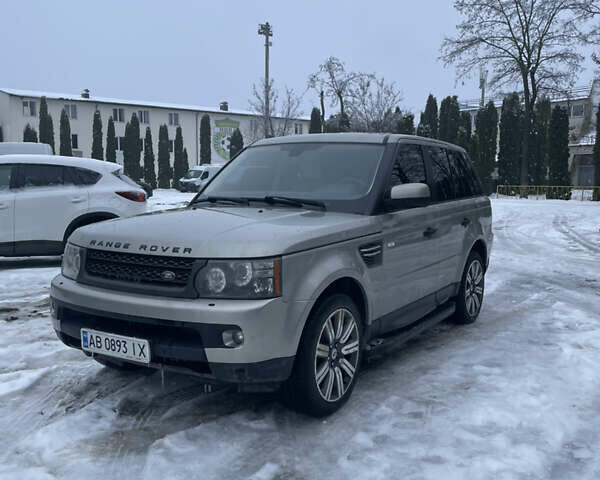 Серый Ленд Ровер Рендж Ровер, объемом двигателя 2.99 л и пробегом 235 тыс. км за 22000 $, фото 1 на Automoto.ua