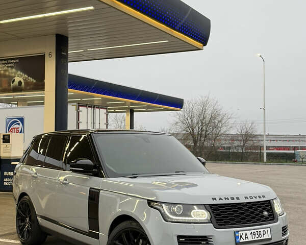 Серый Ленд Ровер Рендж Ровер, объемом двигателя 3 л и пробегом 230 тыс. км за 27000 $, фото 1 на Automoto.ua