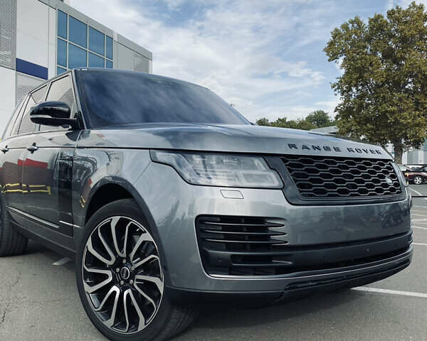 Серый Ленд Ровер Рендж Ровер, объемом двигателя 3 л и пробегом 44 тыс. км за 45000 $, фото 1 на Automoto.ua