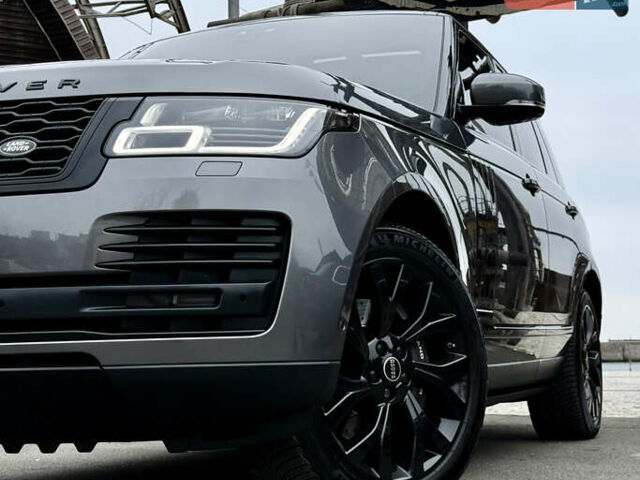 Серый Ленд Ровер Рендж Ровер, объемом двигателя 2.99 л и пробегом 49 тыс. км за 79999 $, фото 1 на Automoto.ua