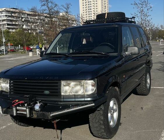 Синій Ленд Ровер Рендж Ровер, об'ємом двигуна 2.5 л та пробігом 330 тис. км за 7000 $, фото 1 на Automoto.ua