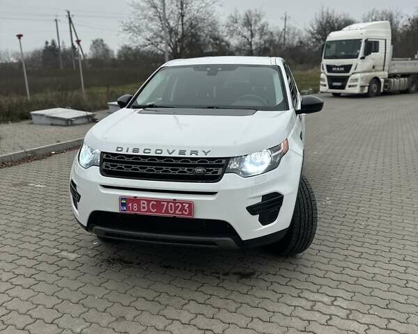 Білий Ленд Ровер Discovery Sport, об'ємом двигуна 2 л та пробігом 106 тис. км за 15700 $, фото 1 на Automoto.ua