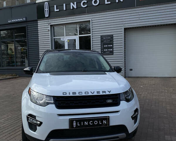 Білий Ленд Ровер Discovery Sport, об'ємом двигуна 2 л та пробігом 182 тис. км за 16700 $, фото 1 на Automoto.ua