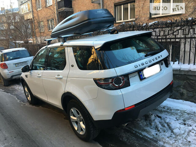 Белый Ленд Ровер Discovery Sport, объемом двигателя 2 л и пробегом 107 тыс. км за 33400 $, фото 1 на Automoto.ua