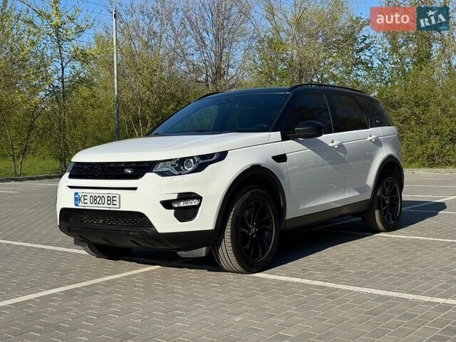 Белый Ленд Ровер Discovery Sport, объемом двигателя 2 л и пробегом 152 тыс. км за 18300 $, фото 1 на Automoto.ua
