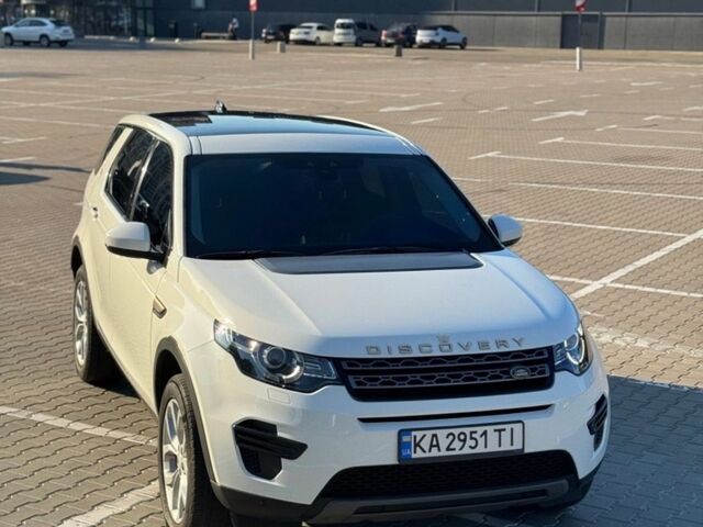 Белый Ленд Ровер Discovery Sport, объемом двигателя 2 л и пробегом 147 тыс. км за 17450 $, фото 1 на Automoto.ua
