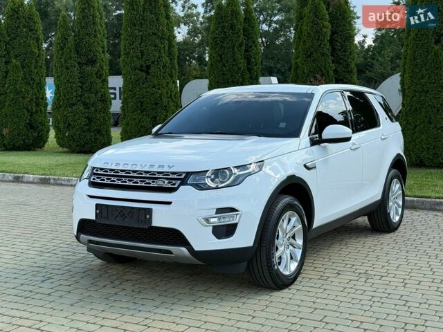 Білий Ленд Ровер Discovery Sport, об'ємом двигуна 2 л та пробігом 88 тис. км за 17499 $, фото 1 на Automoto.ua