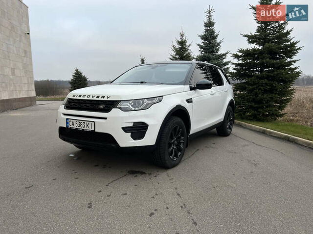 Белый Ленд Ровер Discovery Sport, объемом двигателя 2 л и пробегом 142 тыс. км за 18900 $, фото 1 на Automoto.ua