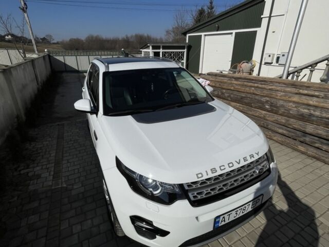 Білий Ленд Ровер Discovery Sport, об'ємом двигуна 2 л та пробігом 181 тис. км за 27517 $, фото 1 на Automoto.ua