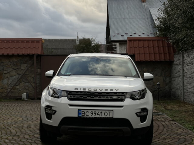 Белый Ленд Ровер Discovery Sport, объемом двигателя 2 л и пробегом 137 тыс. км за 25000 $, фото 1 на Automoto.ua