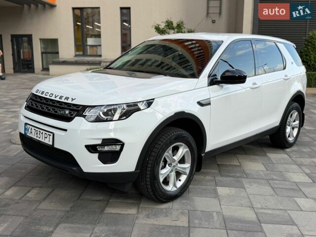 Белый Ленд Ровер Discovery Sport, объемом двигателя 2 л и пробегом 102 тыс. км за 21500 $, фото 1 на Automoto.ua