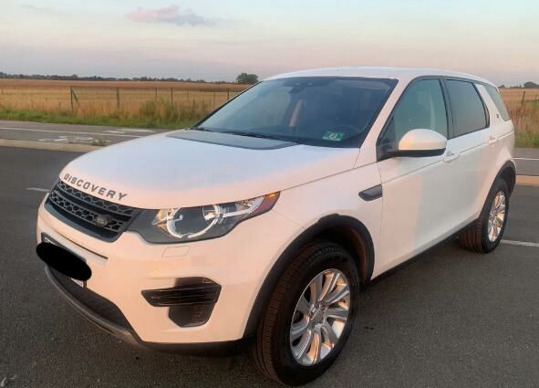 Белый Ленд Ровер Discovery Sport, объемом двигателя 2 л и пробегом 80 тыс. км за 8500 $, фото 1 на Automoto.ua
