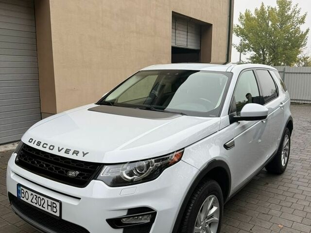 Белый Ленд Ровер Discovery Sport, объемом двигателя 2 л и пробегом 180 тыс. км за 18200 $, фото 1 на Automoto.ua