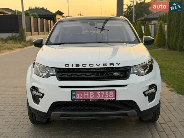 Белый Ленд Ровер Discovery Sport, объемом двигателя 2 л и пробегом 134 тыс. км за 16999 $, фото 1 на Automoto.ua