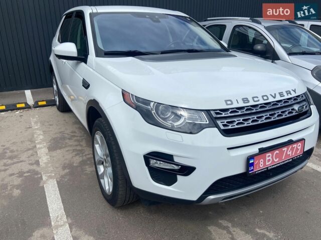Белый Ленд Ровер Discovery Sport, объемом двигателя 2 л и пробегом 180 тыс. км за 18500 $, фото 1 на Automoto.ua