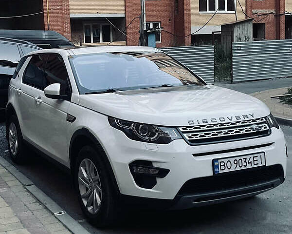 Білий Ленд Ровер Discovery Sport, об'ємом двигуна 2 л та пробігом 71 тис. км за 26800 $, фото 1 на Automoto.ua