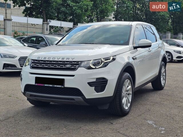 Белый Ленд Ровер Discovery Sport, объемом двигателя 2 л и пробегом 162 тыс. км за 17500 $, фото 1 на Automoto.ua