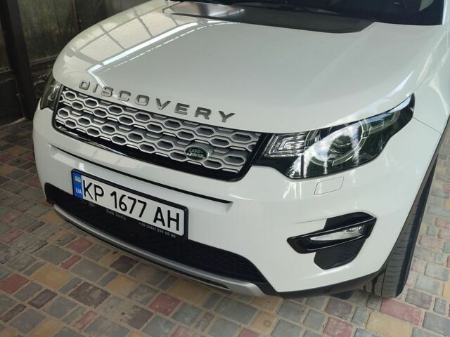 Белый Ленд Ровер Discovery Sport, объемом двигателя 2 л и пробегом 105 тыс. км за 21000 $, фото 1 на Automoto.ua