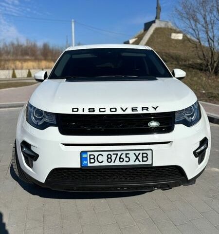 Белый Ленд Ровер Discovery Sport, объемом двигателя 2 л и пробегом 105 тыс. км за 21499 $, фото 1 на Automoto.ua