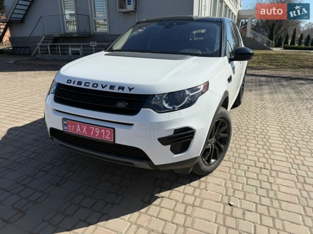 Белый Ленд Ровер Discovery Sport, объемом двигателя 2 л и пробегом 75 тыс. км за 21700 $, фото 1 на Automoto.ua