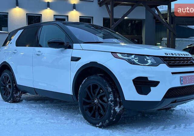 Білий Ленд Ровер Discovery Sport, об'ємом двигуна 2 л та пробігом 107 тис. км за 18400 $, фото 1 на Automoto.ua