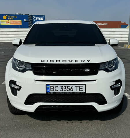 Білий Ленд Ровер Discovery Sport, об'ємом двигуна 2 л та пробігом 57 тис. км за 32999 $, фото 1 на Automoto.ua