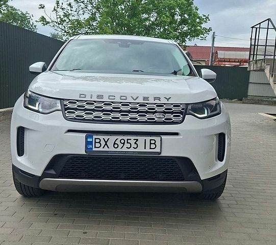 Белый Ленд Ровер Discovery Sport, объемом двигателя 2 л и пробегом 131 тыс. км за 25000 $, фото 1 на Automoto.ua