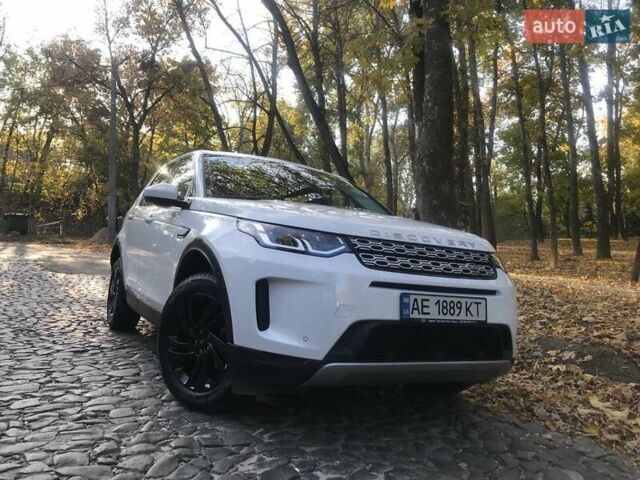 Белый Ленд Ровер Discovery Sport, объемом двигателя 2 л и пробегом 62 тыс. км за 36500 $, фото 1 на Automoto.ua