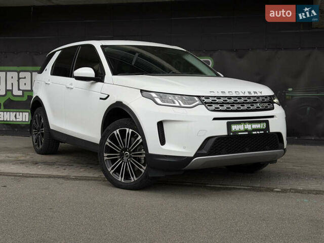 Белый Ленд Ровер Discovery Sport, объемом двигателя 2 л и пробегом 64 тыс. км за 31500 $, фото 1 на Automoto.ua