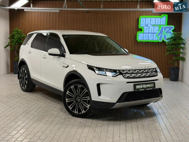 Белый Ленд Ровер Discovery Sport, объемом двигателя 2 л и пробегом 65 тыс. км за 28000 $, фото 1 на Automoto.ua