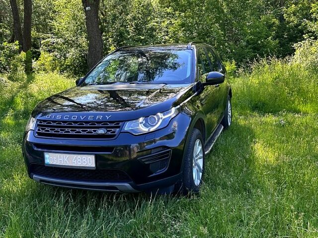 Черный Ленд Ровер Discovery Sport, объемом двигателя 2 л и пробегом 130 тыс. км за 17800 $, фото 1 на Automoto.ua