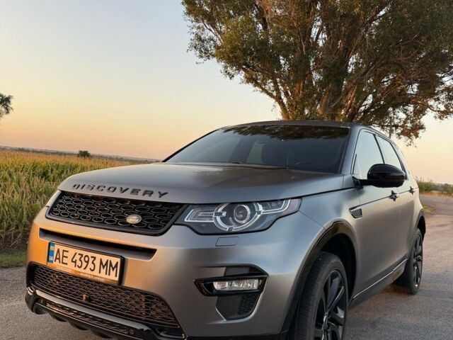 Черный Ленд Ровер Discovery Sport, объемом двигателя 2 л и пробегом 242 тыс. км за 21000 $, фото 1 на Automoto.ua