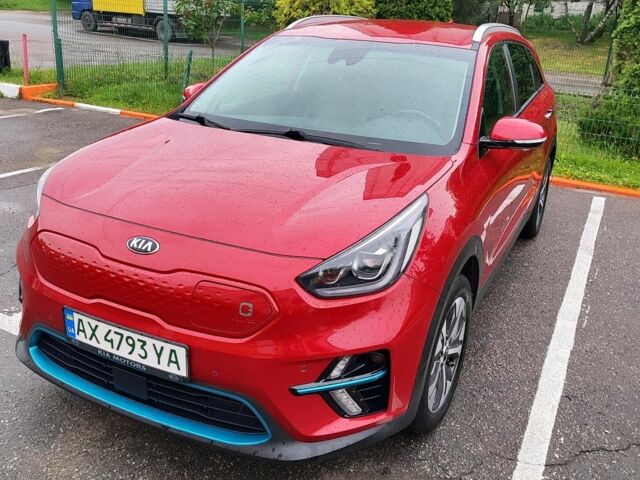 Черный Ленд Ровер Discovery Sport, объемом двигателя 2 л и пробегом 125 тыс. км за 18900 $, фото 1 на Automoto.ua