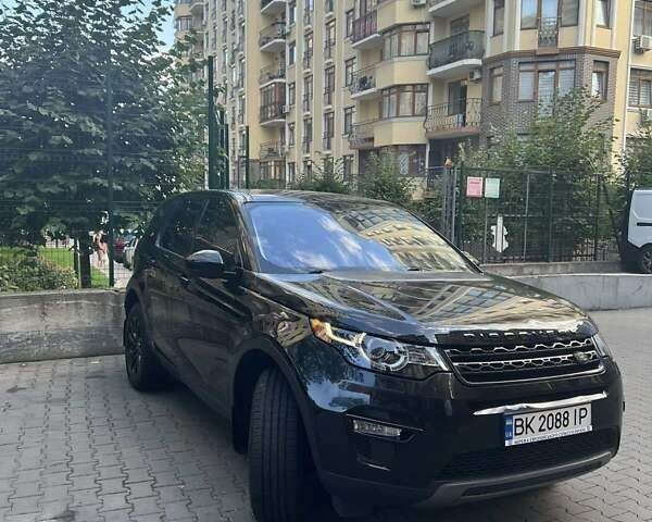 Черный Ленд Ровер Discovery Sport, объемом двигателя 2 л и пробегом 81 тыс. км за 22900 $, фото 1 на Automoto.ua