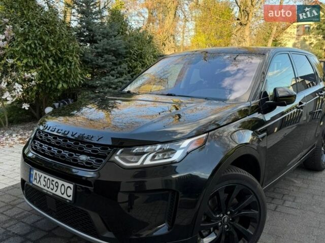 Черный Ленд Ровер Discovery Sport, объемом двигателя 2 л и пробегом 55 тыс. км за 28500 $, фото 1 на Automoto.ua